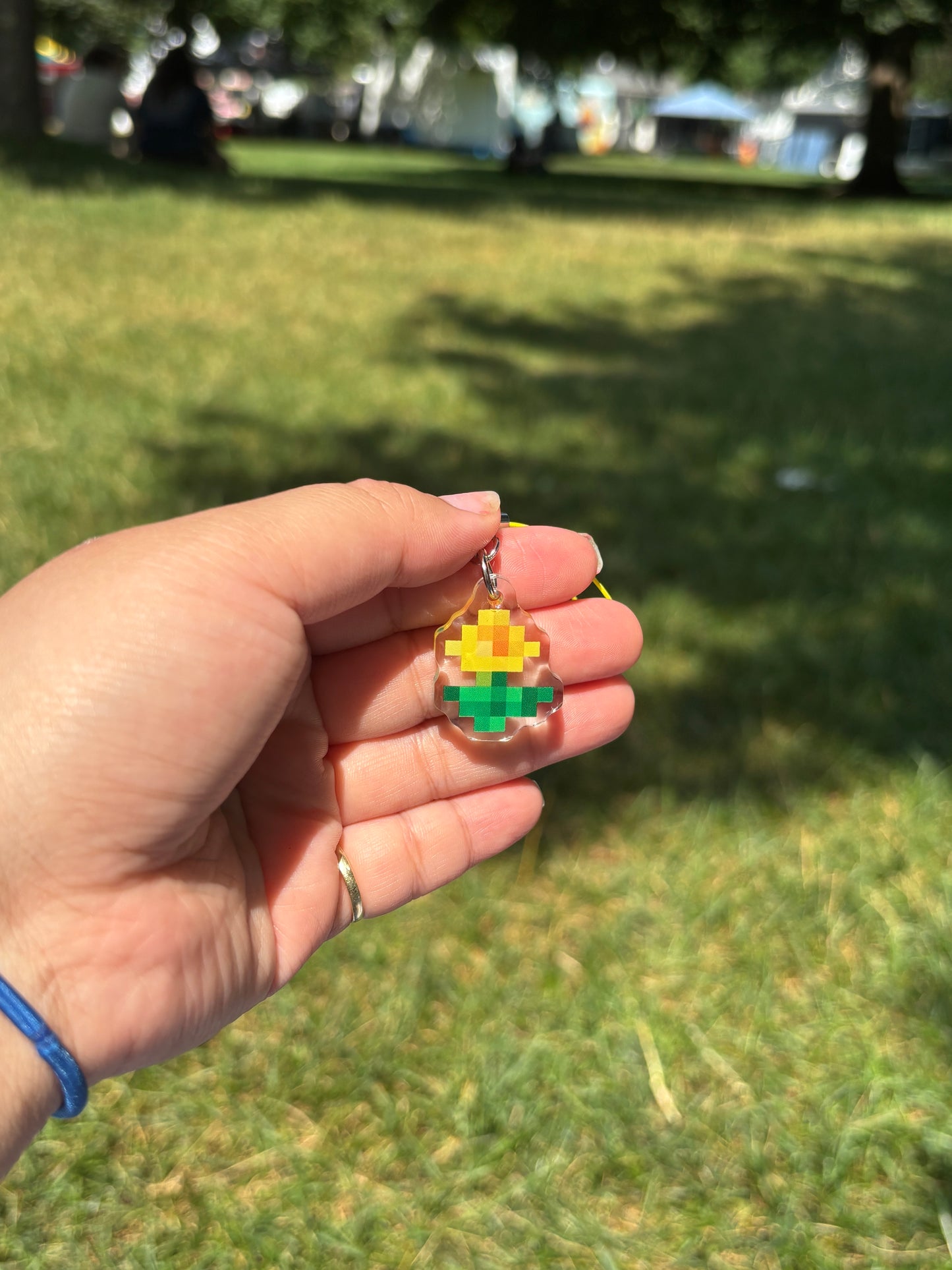 Block Flowers Phone Charm Blind Pack