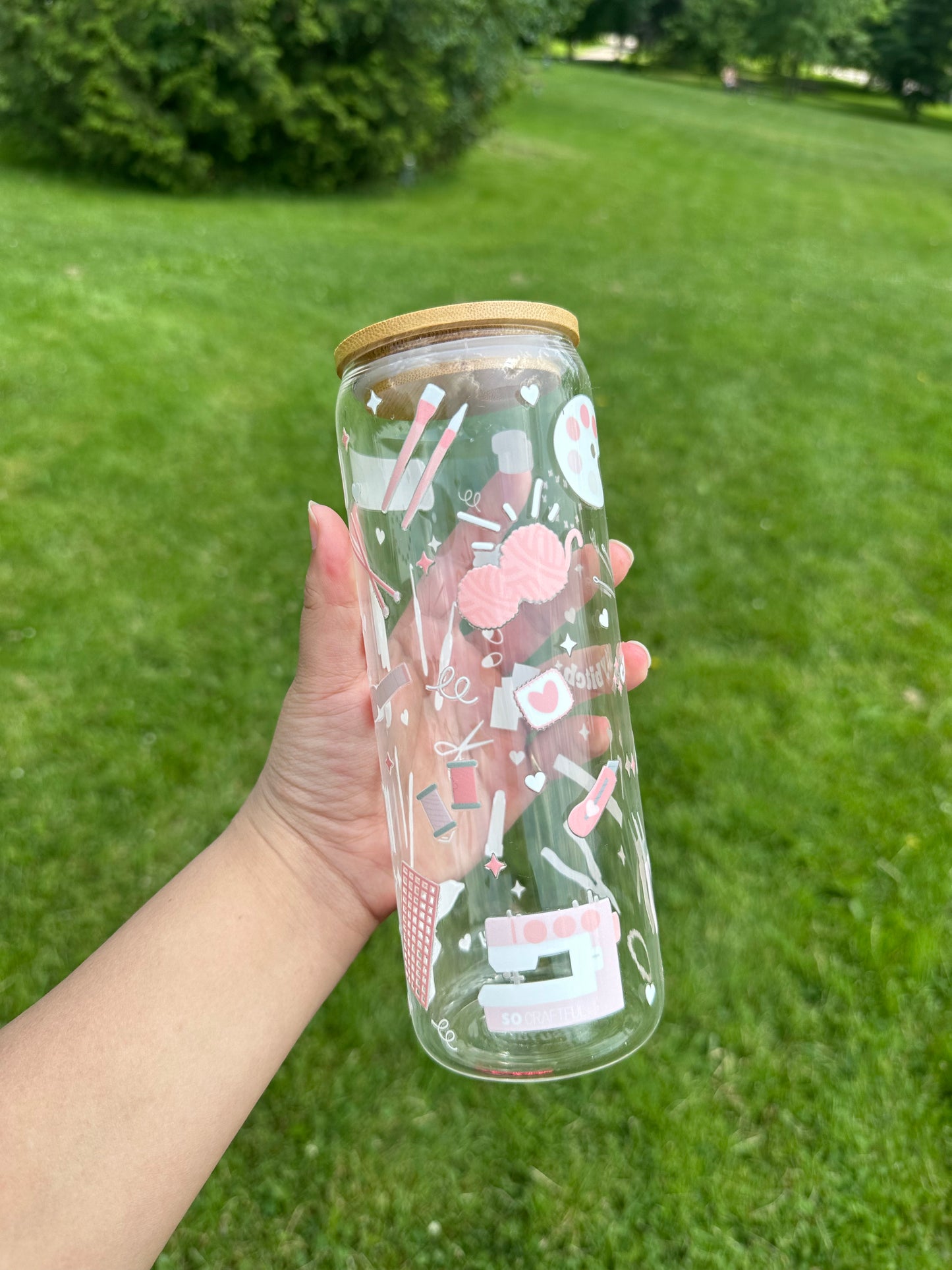 CRAFTY BITCH GLASS CUP